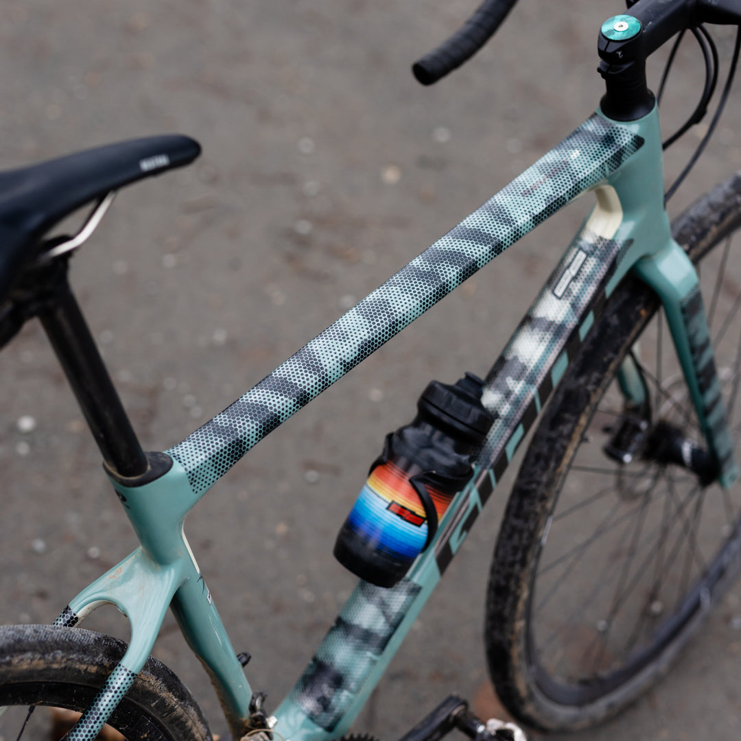 Köp Non-woven vattentät cykel kamouflage klistermärke Skyddande anti Köp Non-woven vattentät cykel kamouflage klistermärke Skyddande anti